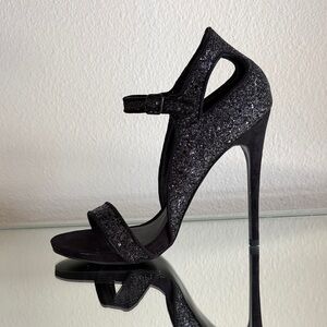 STEVE MADDEN Heels size 8 Glitter Heels Elegant Red Carpet Wedding NEW